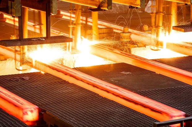 تولید بیش از ۱۱ هزار تُن فولاد در اوج محدودیت‌های مصرف برق