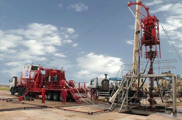 اجرای اولین اسید كاری چاه‌های نفتی با اسید امولسیونی سه فازی در كشور