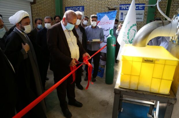 اولین دستگاه تولید یخ خشک خوزستان راه‌اندازی شد