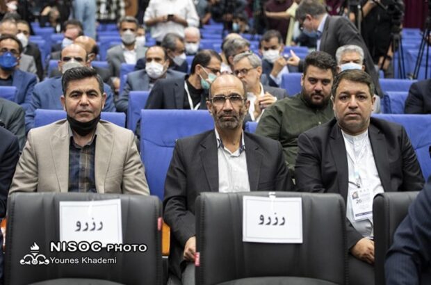 حضور مدیرعامل مناطق نفتخیز جنوب و مدیران ارشد در نمایشگاه صنعت نفت تهران